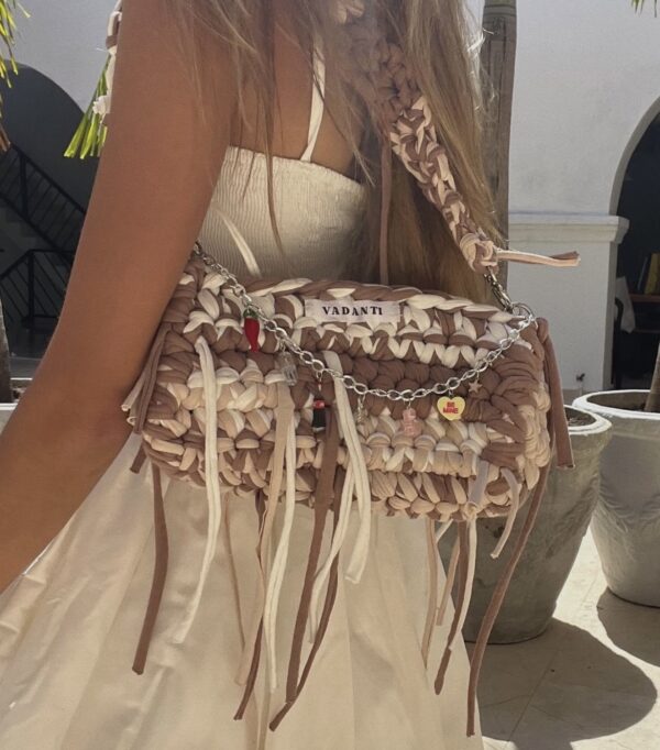 Screenshot ISABELLA BAG